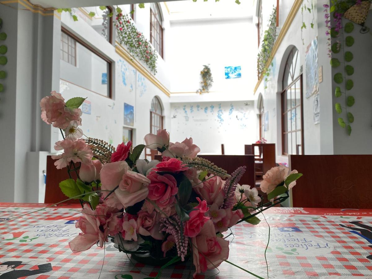 Hostal Arauco Otavalo Zewnętrze zdjęcie